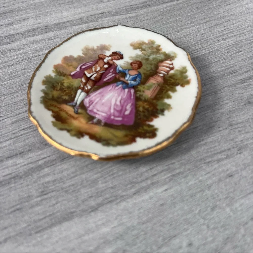 Vintage Butter Pat Decorative Mini Plate with Romantic French Scene - Picture 3 of 4